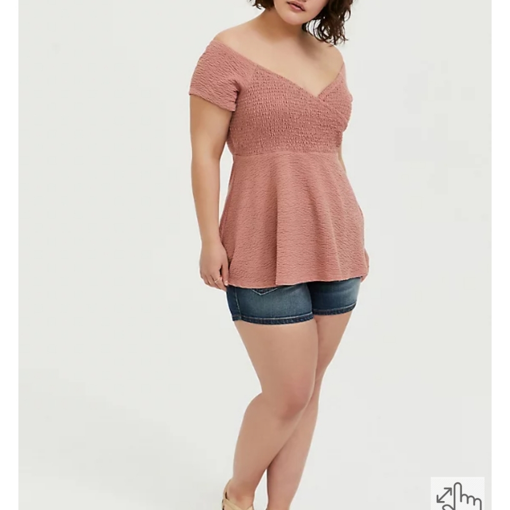Torrid Dusty Pink Textured Smoked Off the Shoulder Babydoll Top Size 0
